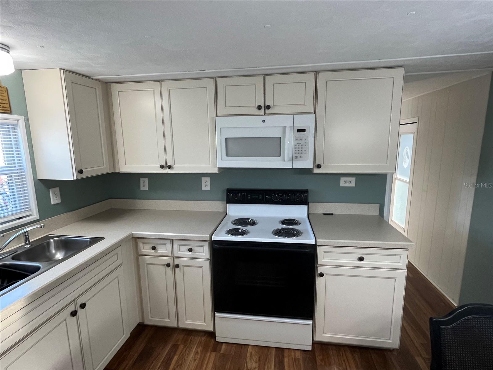 VENICE ISLE - Residential