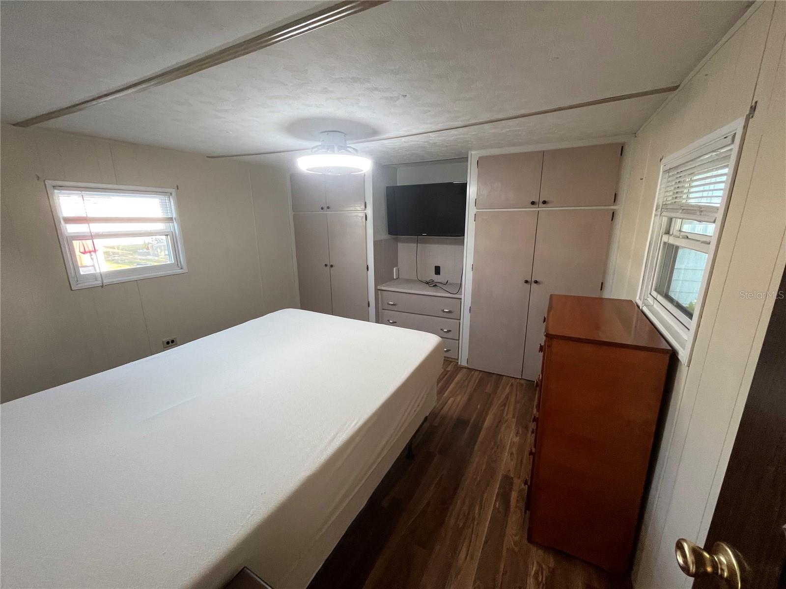 VENICE ISLE - Residential