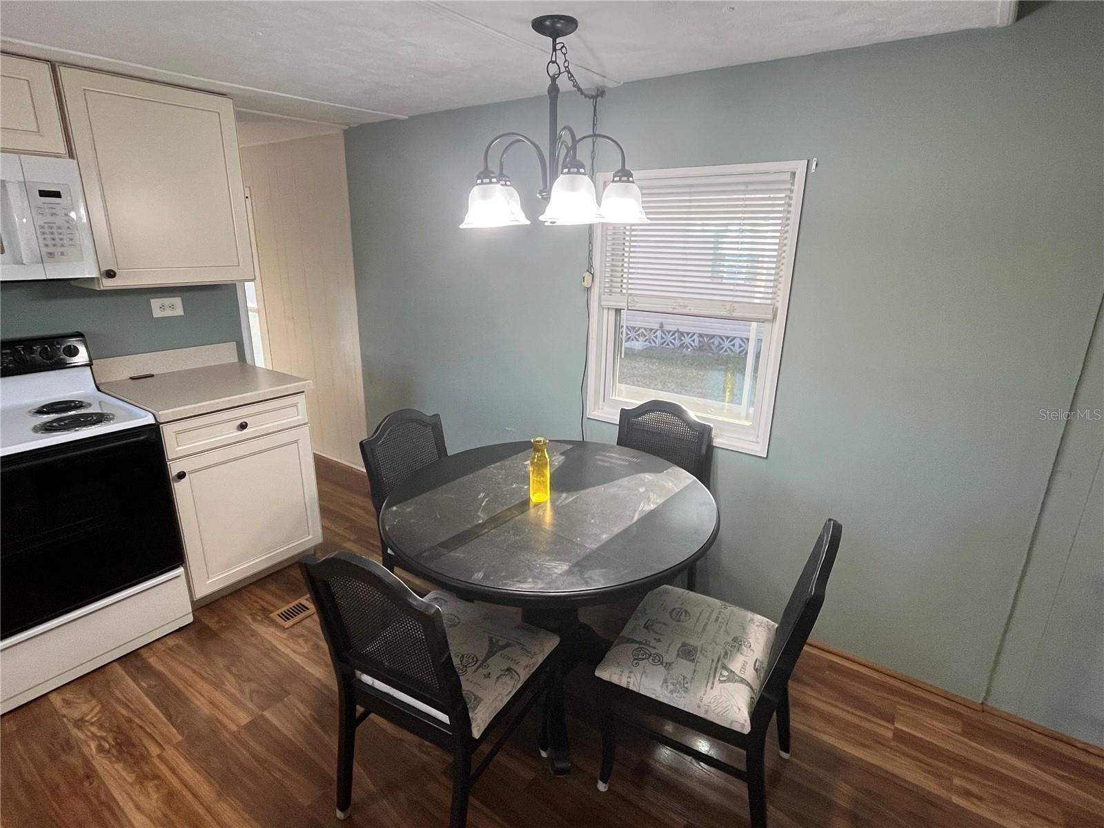 VENICE ISLE - Residential