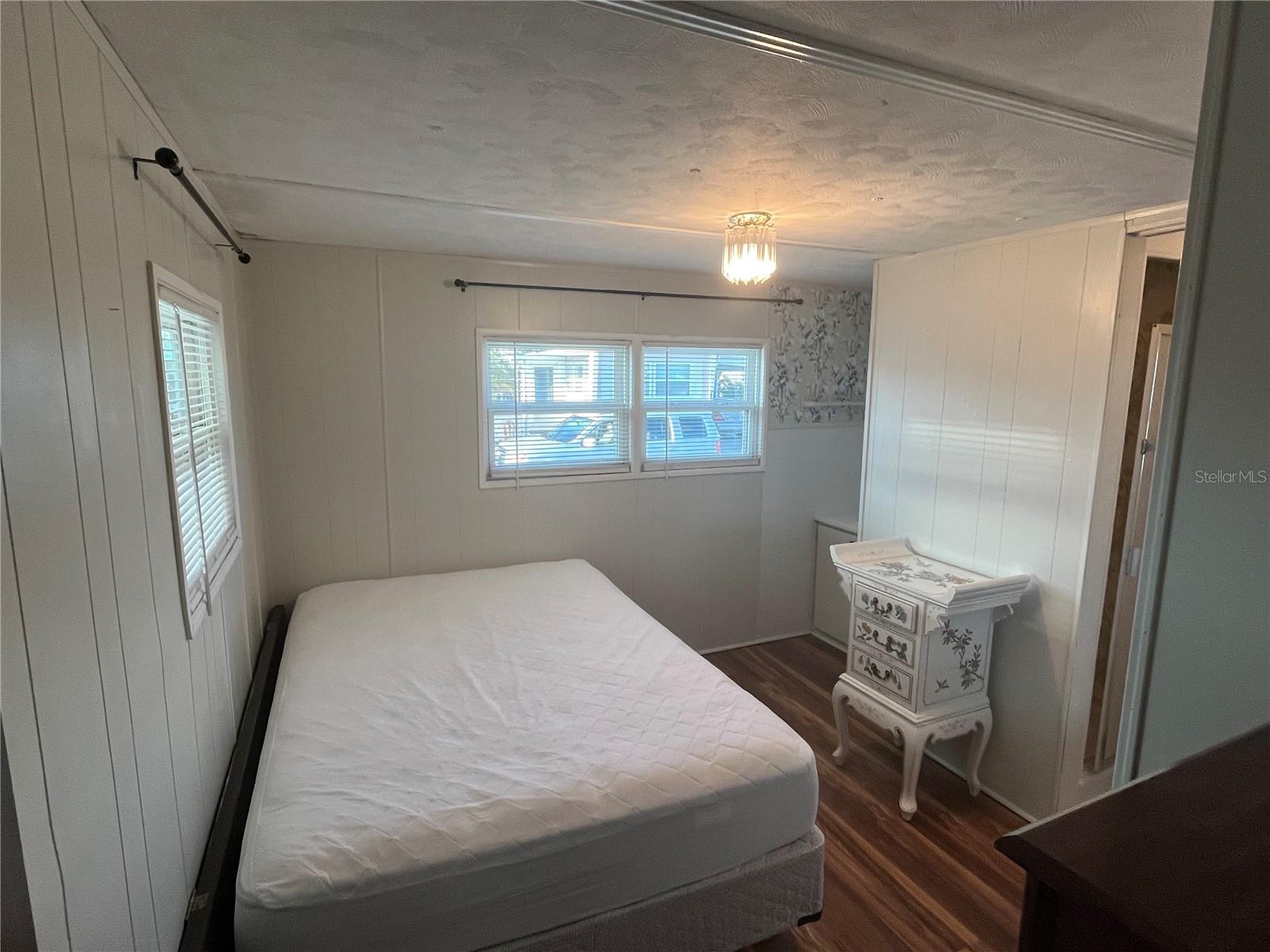 VENICE ISLE - Residential