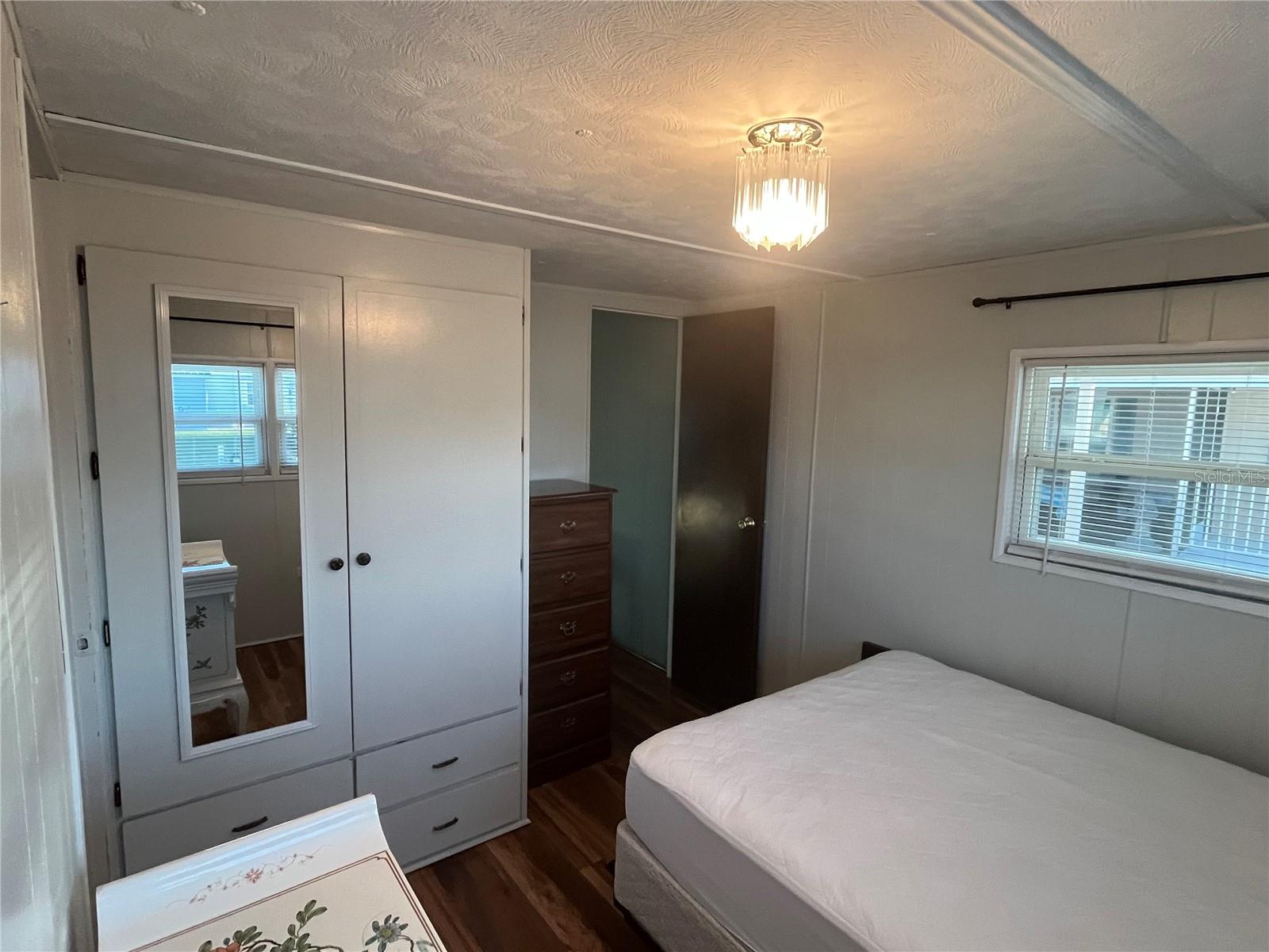 VENICE ISLE - Residential