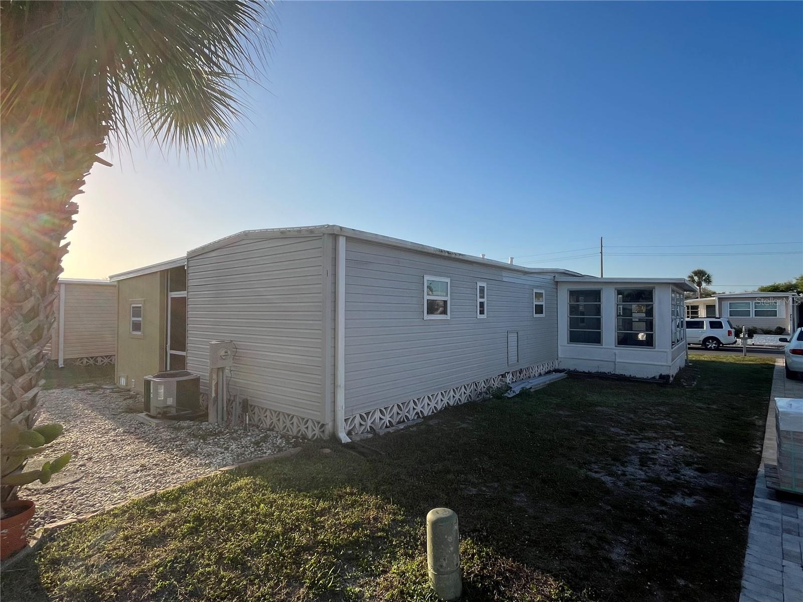 VENICE ISLE - Residential