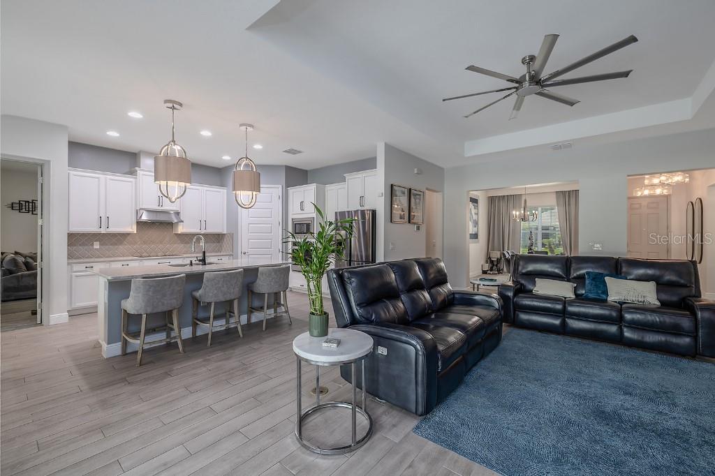 CYPRESS TRAIL SUB - Residential