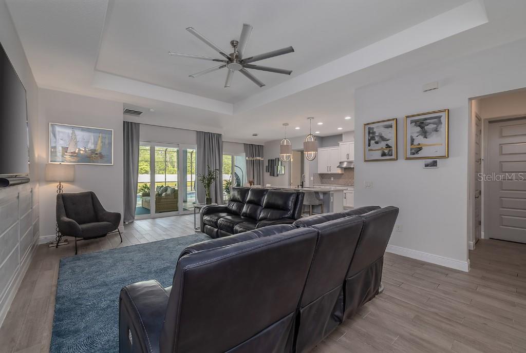 CYPRESS TRAIL SUB - Residential