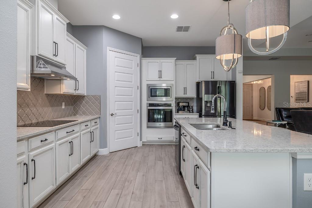 CYPRESS TRAIL SUB - Residential