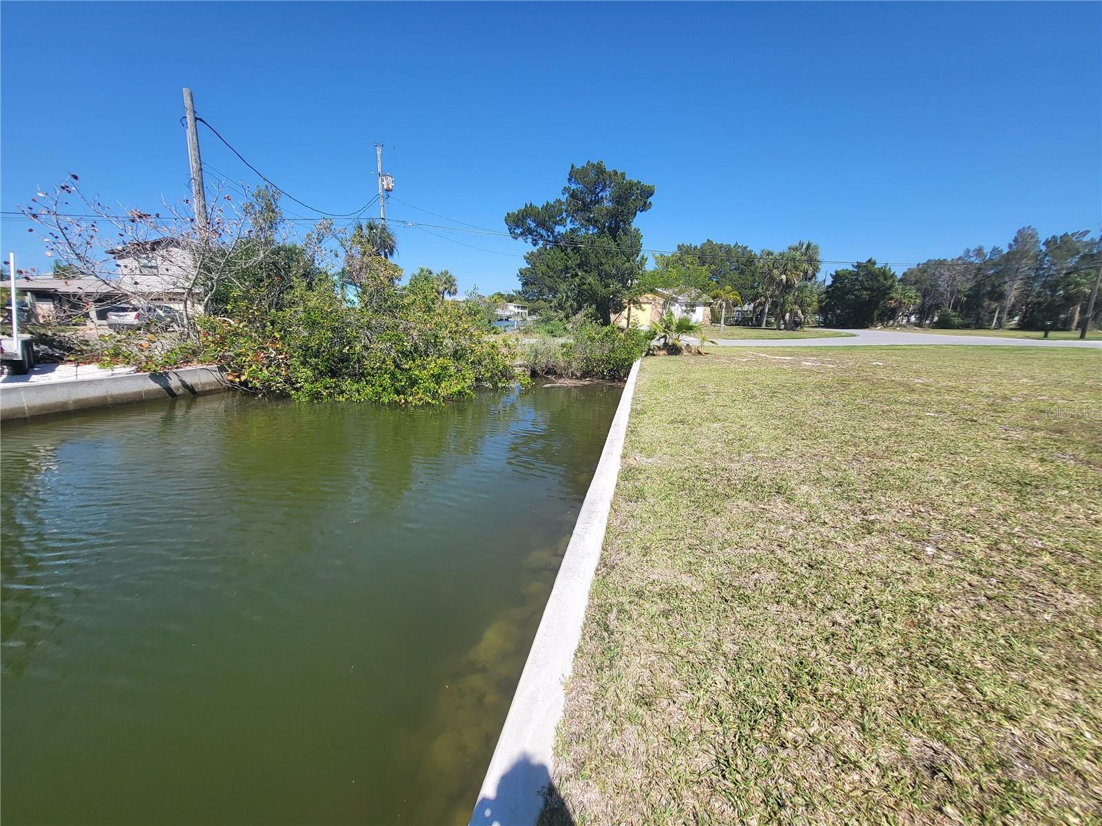 GULF COAST RET - Land