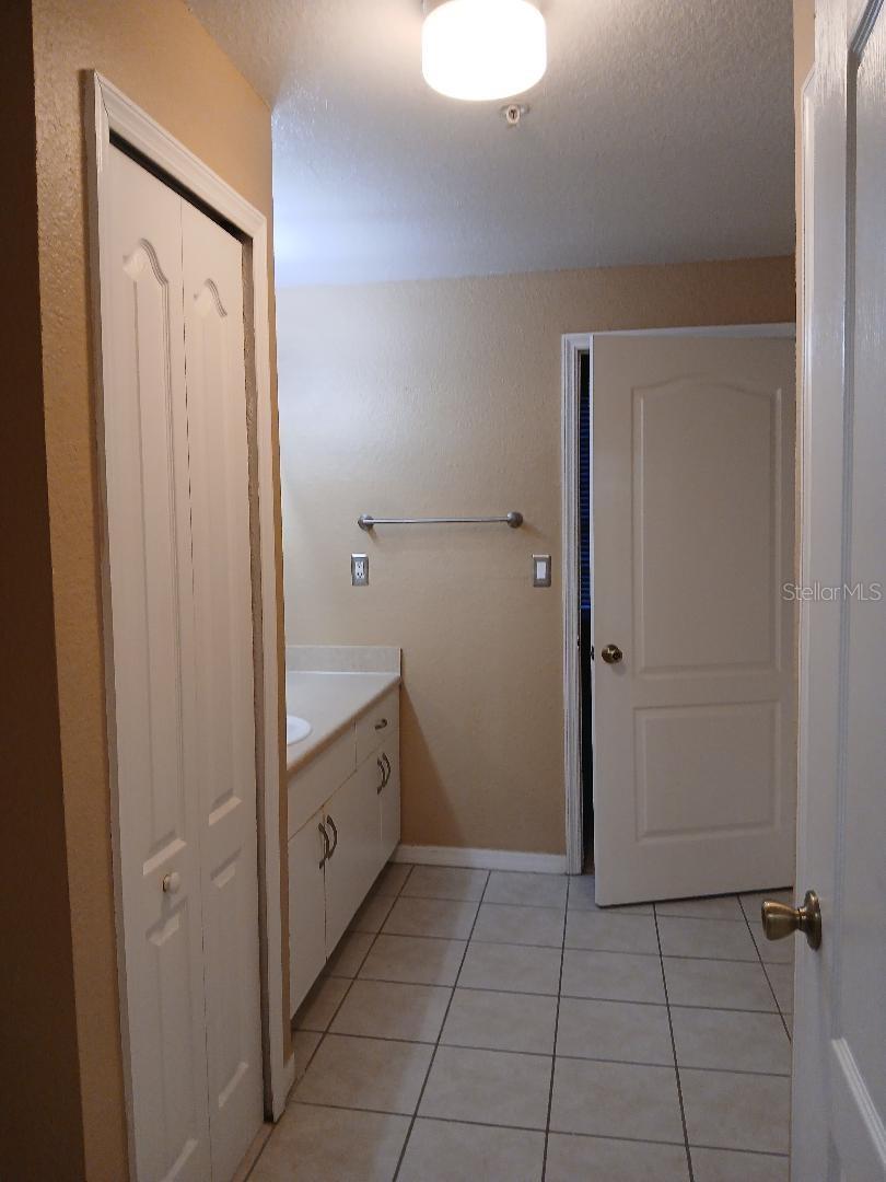 BELLA VILLINO VI - Residential Lease