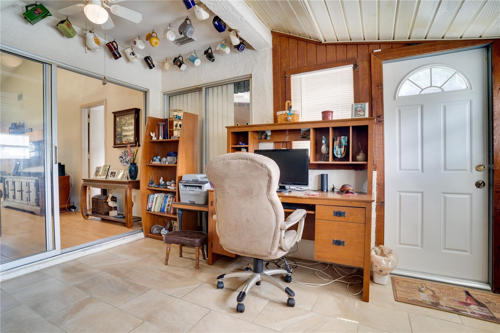 BELLE OAK VILLAS - Residential