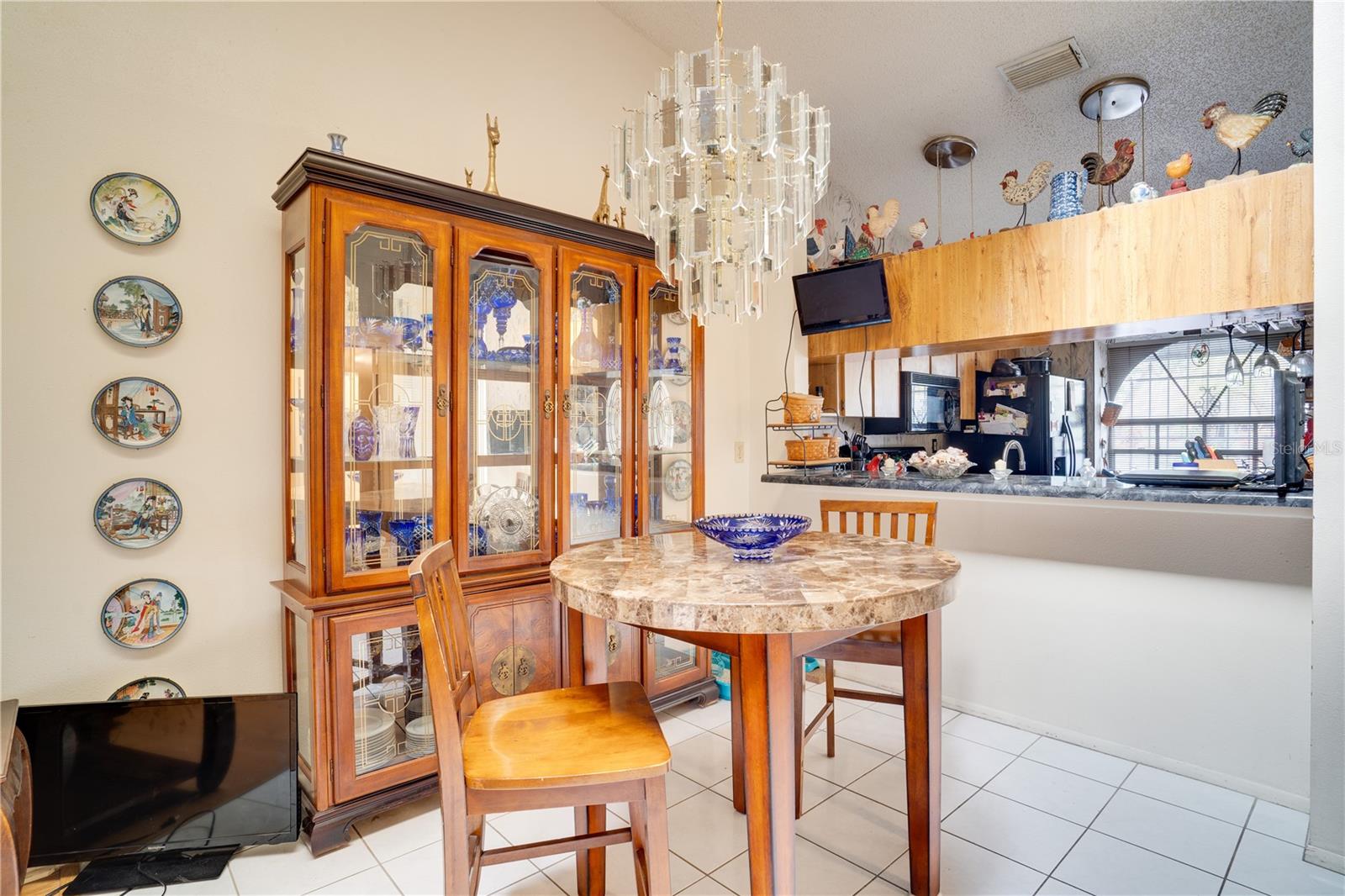 BELLE OAK VILLAS - Residential