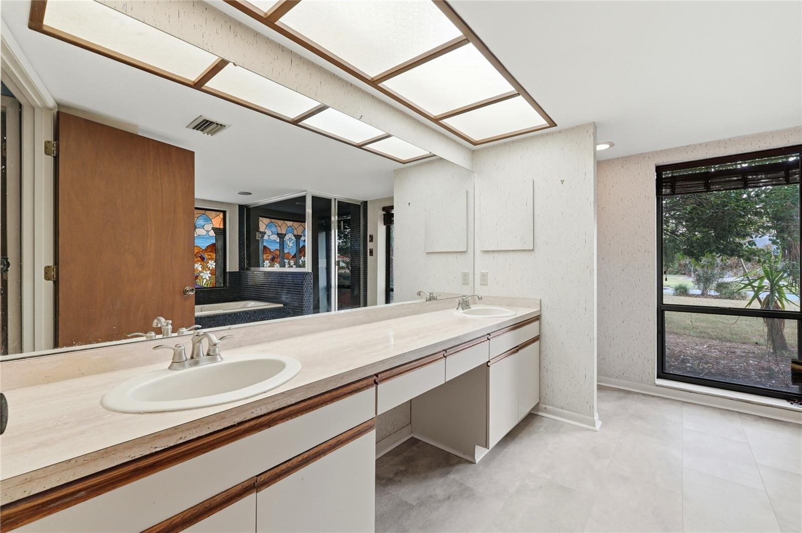 WALDEN LAKE FAIRWAY ESTATES - Residential