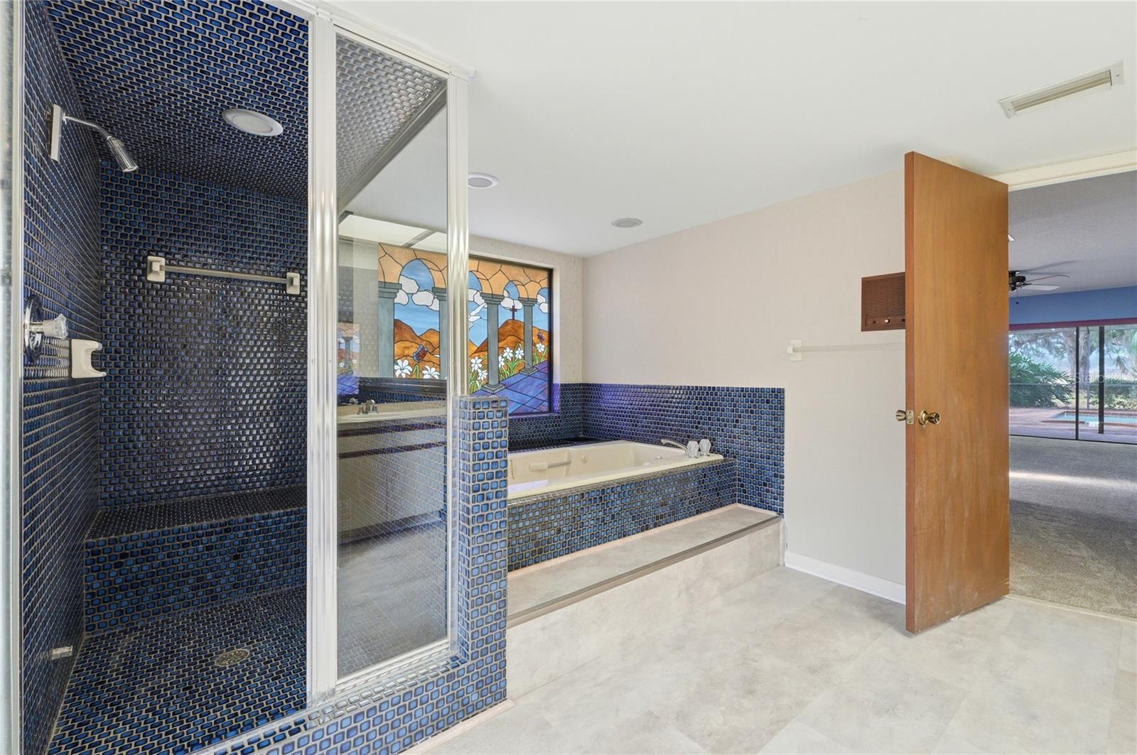 WALDEN LAKE FAIRWAY ESTATES - Residential