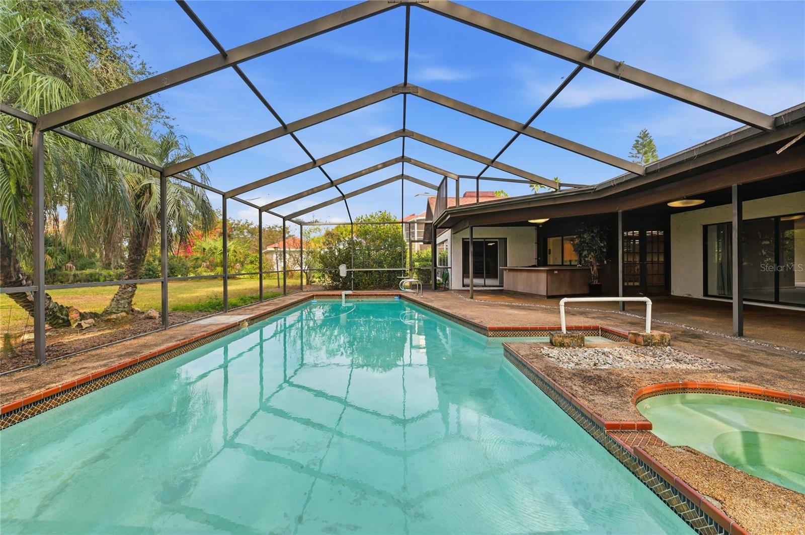 WALDEN LAKE FAIRWAY ESTATES - Residential