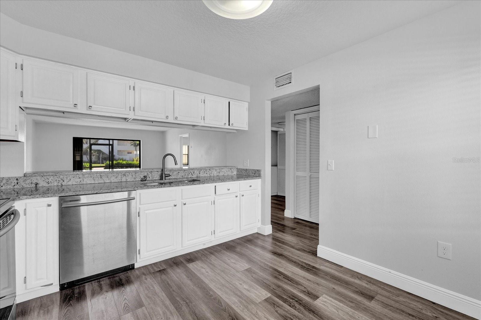 BREAKERS WEST - Residential Lease