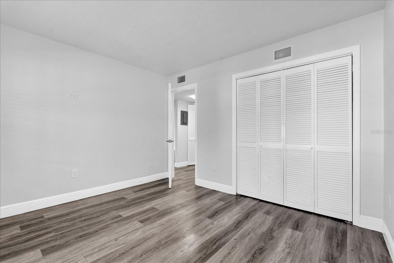 BREAKERS WEST - Residential Lease