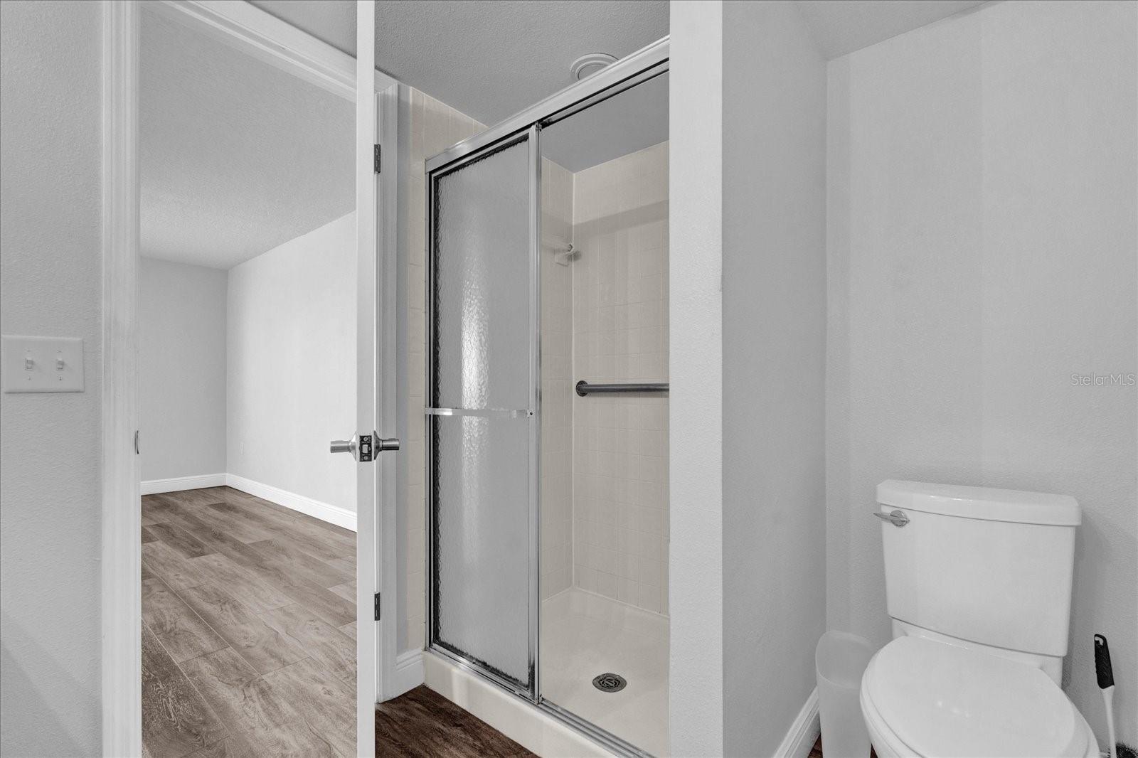 BREAKERS WEST - Residential Lease