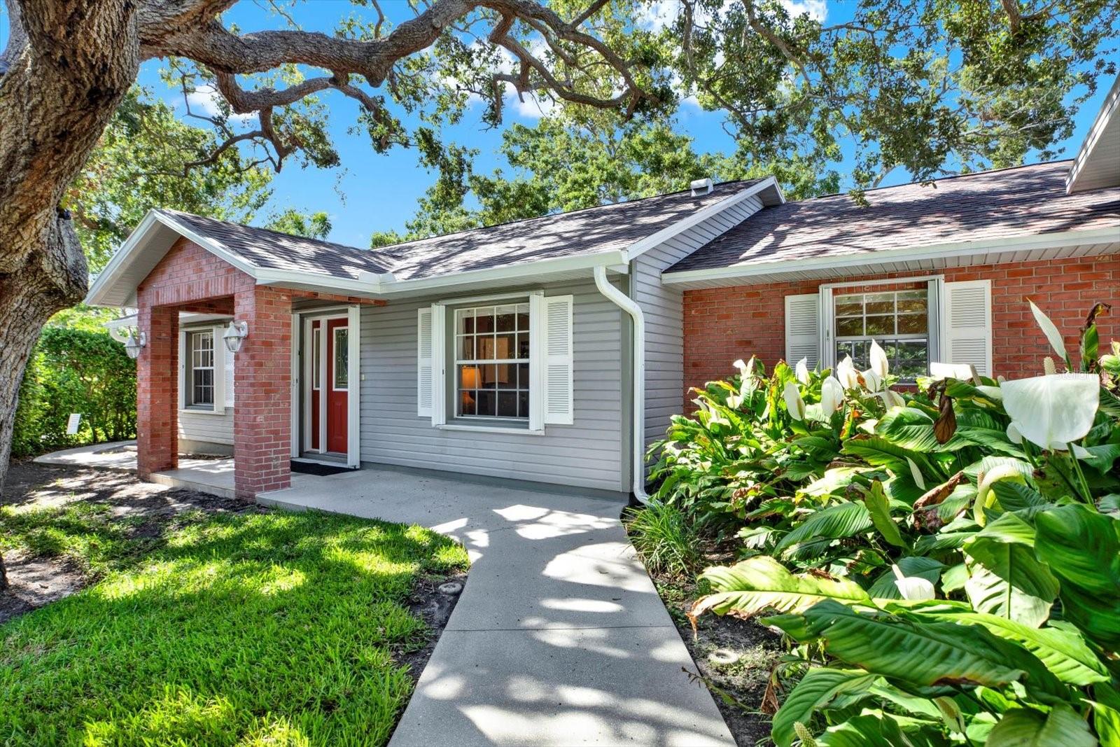 6561 EXETER COURT