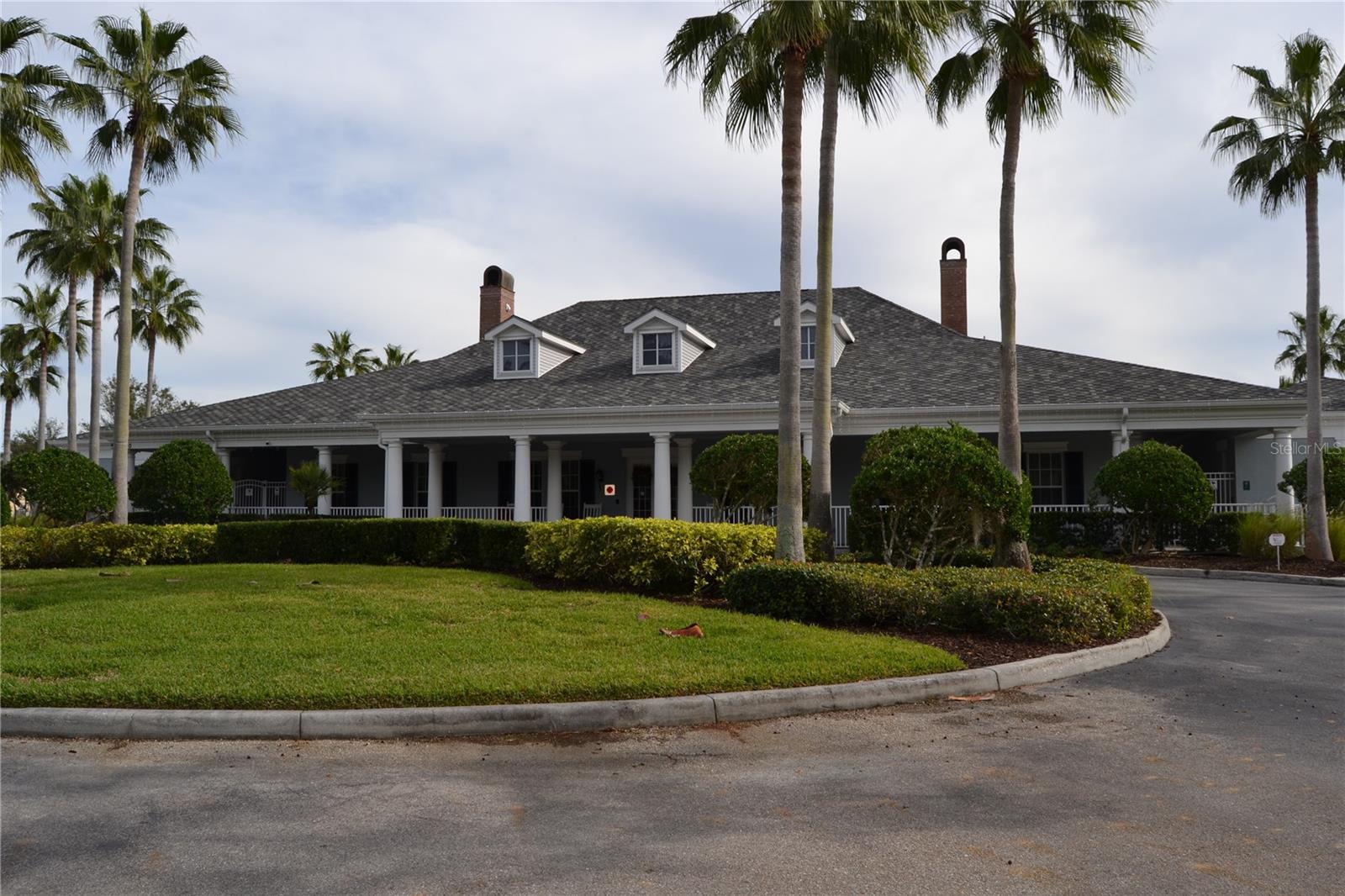 TOWNS AT LAKESIDE - Residential