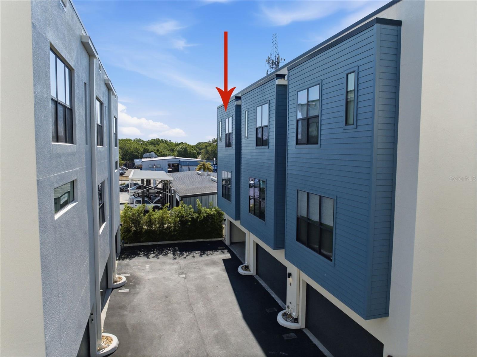 SOUTH WESTSHORE TWNHMS - Residential