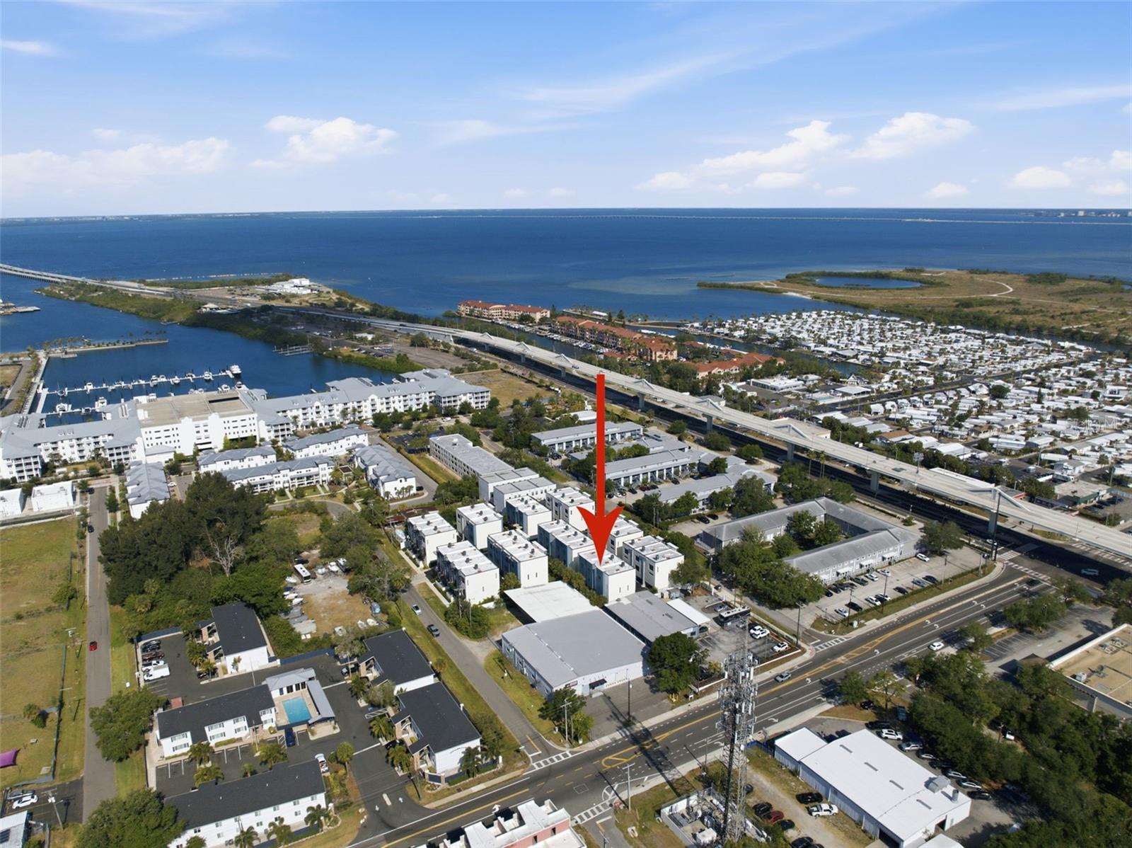 SOUTH WESTSHORE TWNHMS - Residential