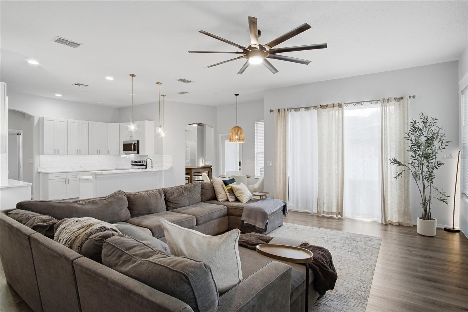 16548 ARROWHEAD TRAIL