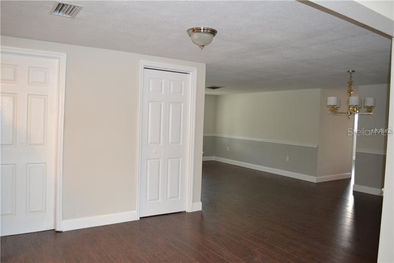 HOLIDAY GARDENS ESTATES - Residential Lease