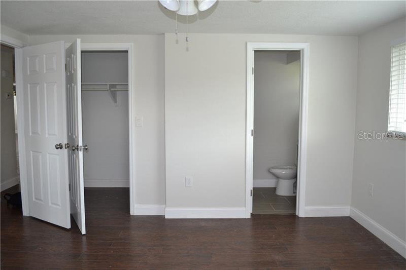 HOLIDAY GARDENS ESTATES - Residential Lease