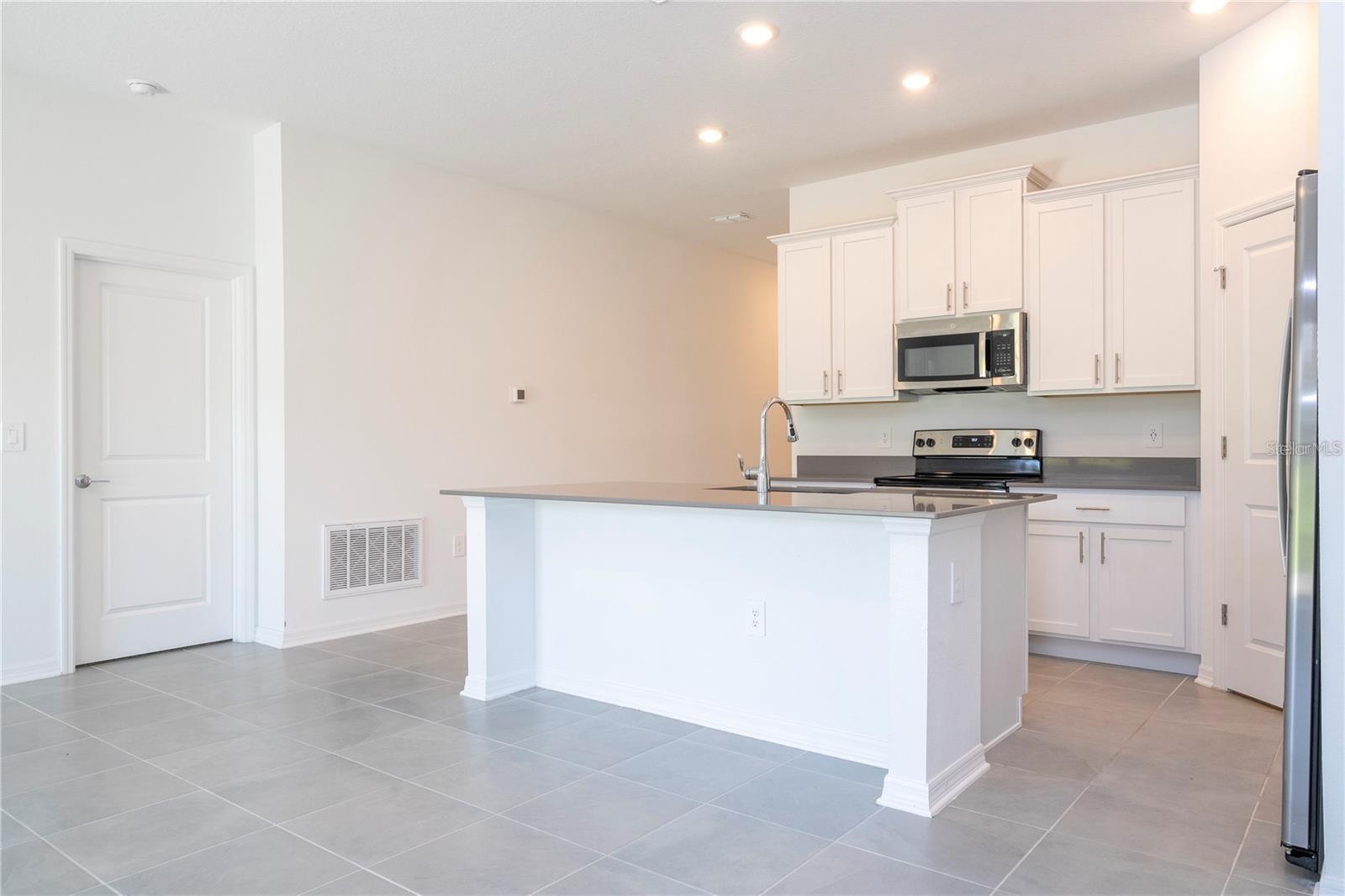 STOREY CREEK PH 5 - Residential