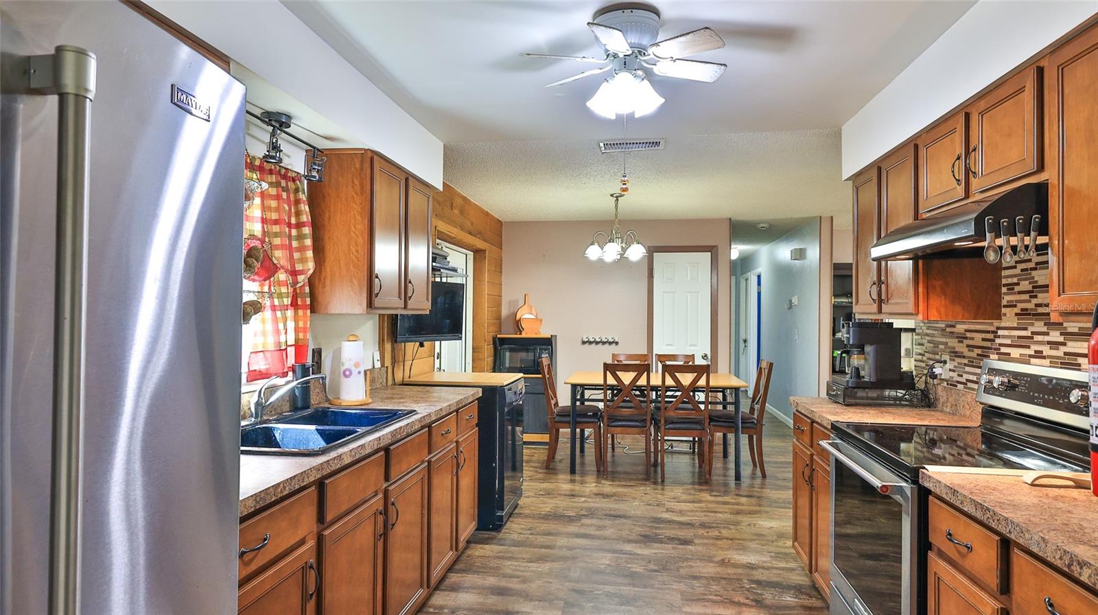 POINTER 01 - Residential