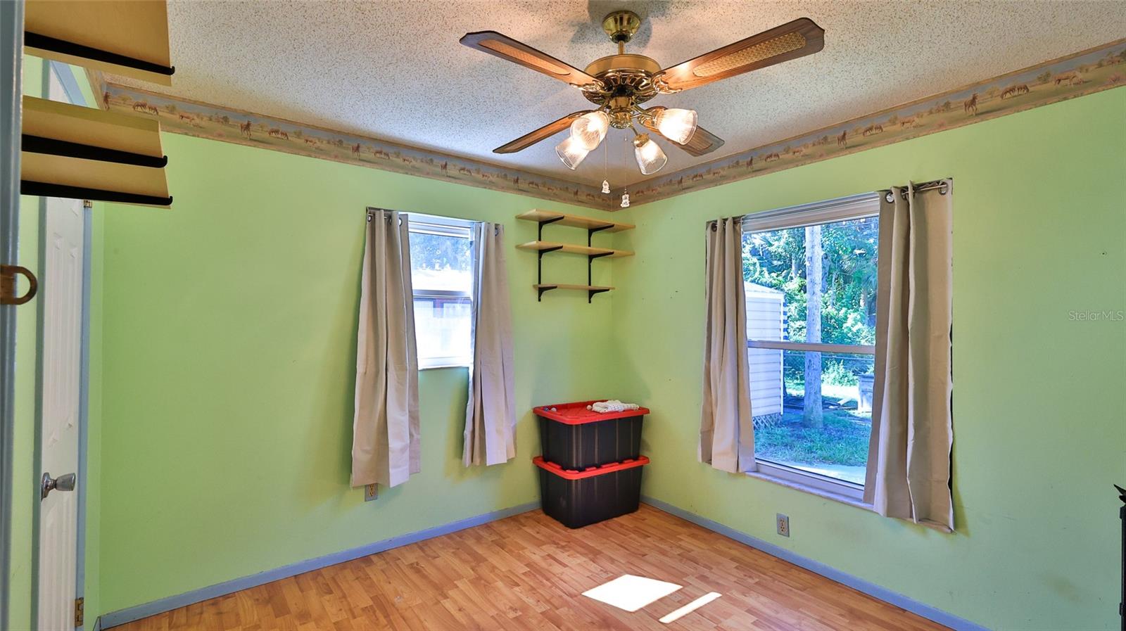 POINTER 01 - Residential