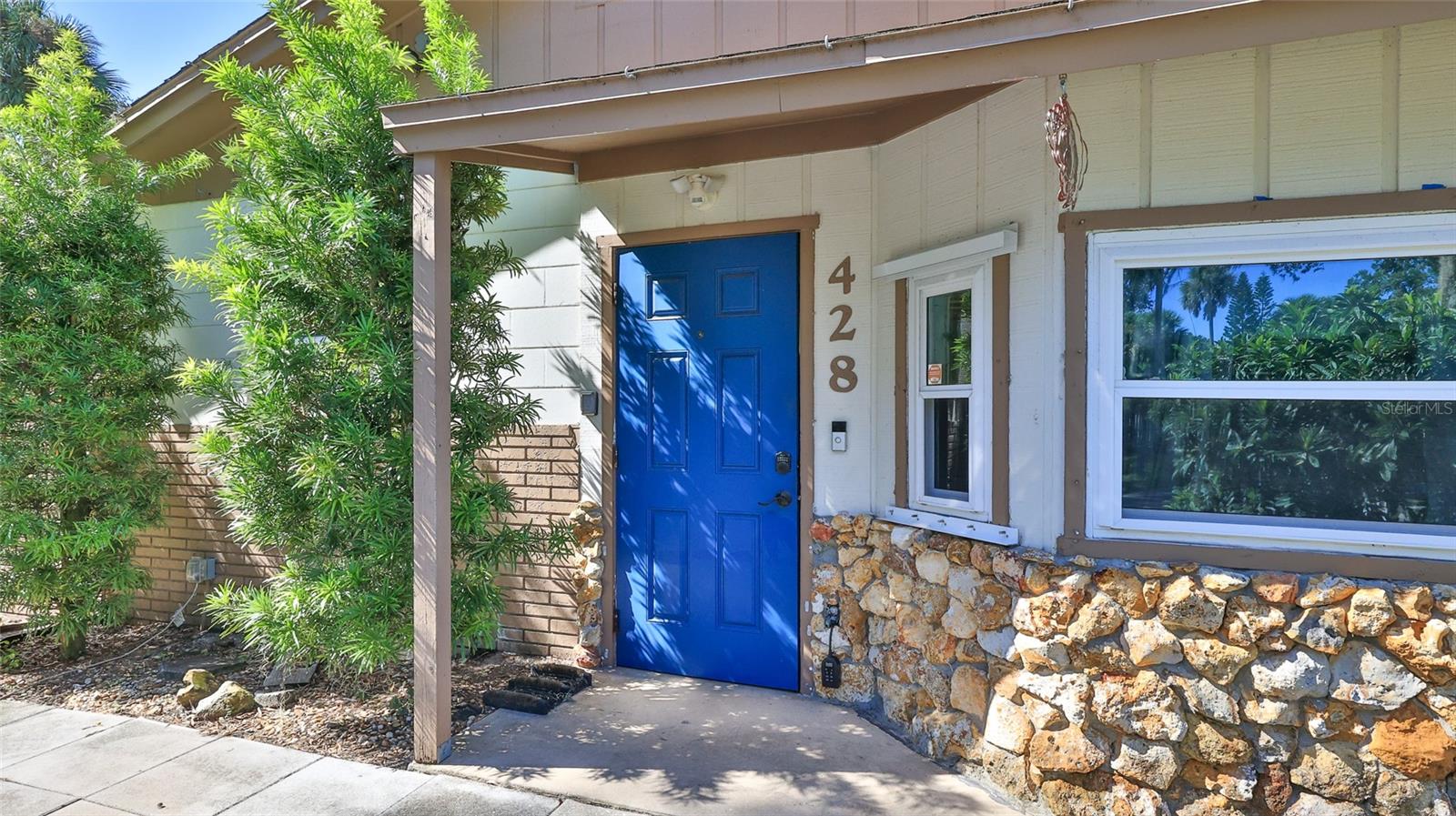 POINTER 01 - Residential