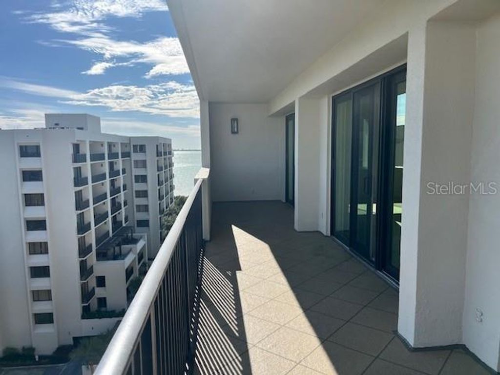 Photo of 6 Belleview Boulevard #801, Belleair, FL 33756 (MLS # TB8467770)