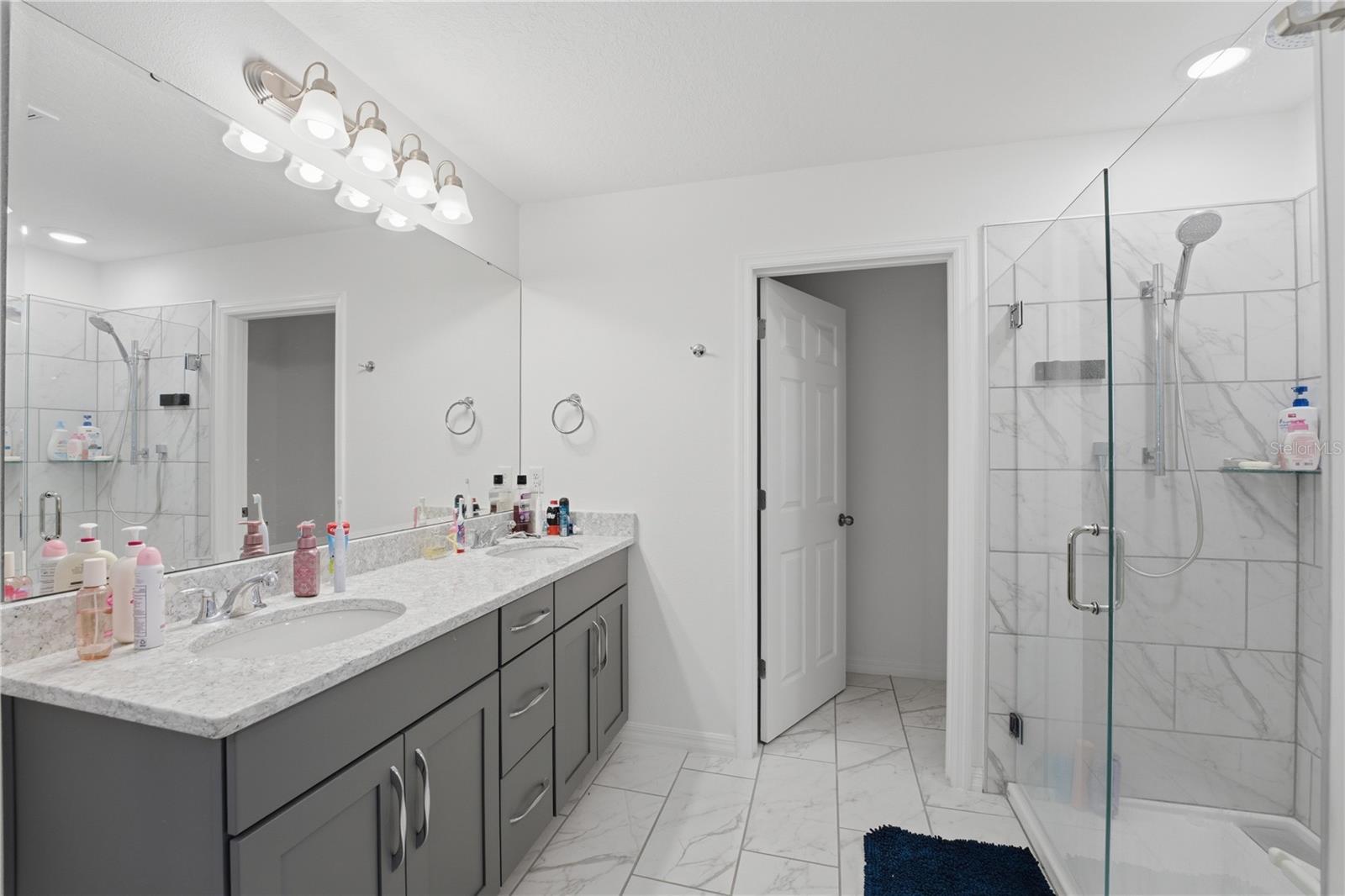 TRINITY LAKES PH 1 & 2 - Residential