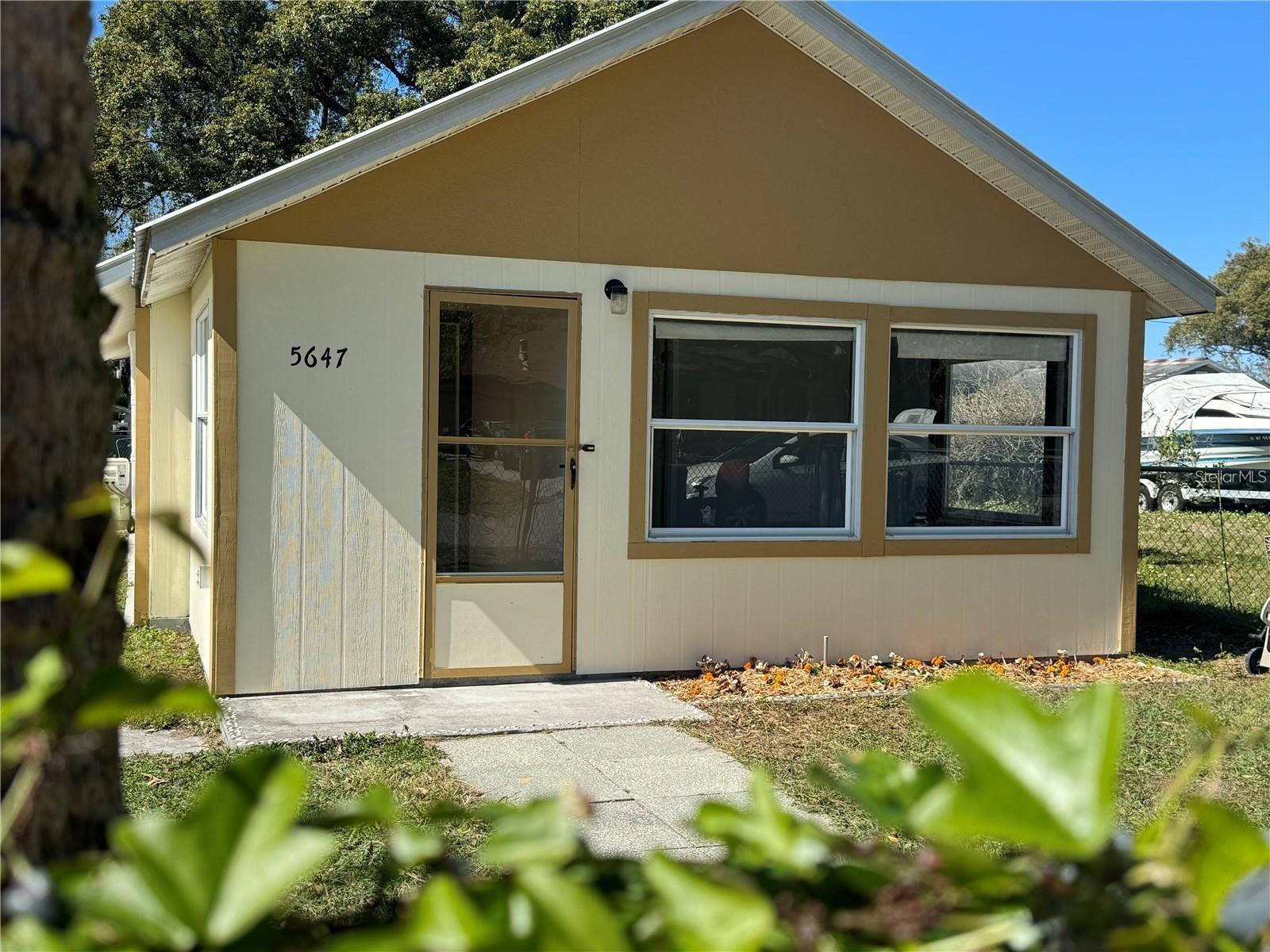 Great starter home. This cute 2-bedroom 1 bathroom home would also be a great for an Investor or rental property. Newer metal roof, Quiet neighborhood.NO HOA/ NO CDD. Come and relax under the pergola in the hot tub. Mins to Zephyr Park & WaterPlay, Zephyrhills Museum of Military History, Zephyrhills Brewing company and many of Restaurants.
