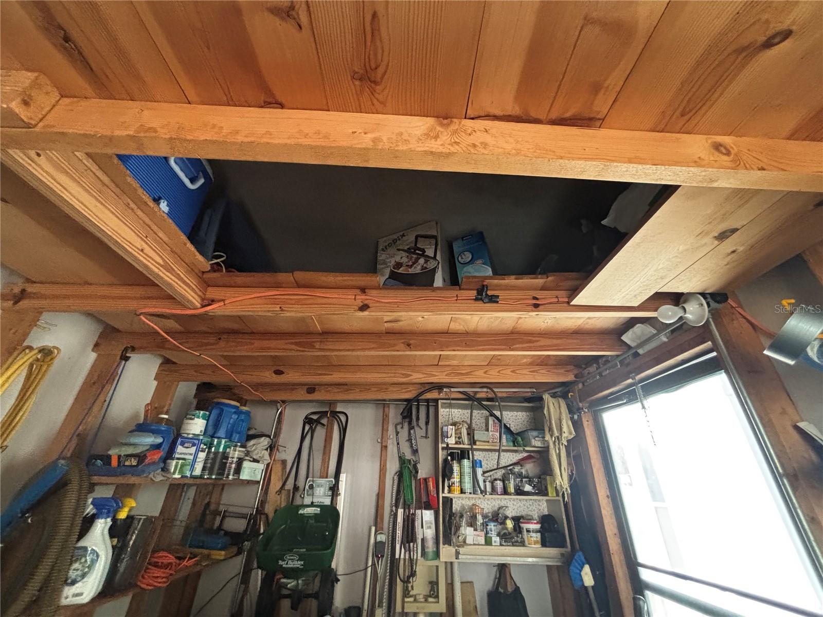 ZELLWOOD STATION - Residential