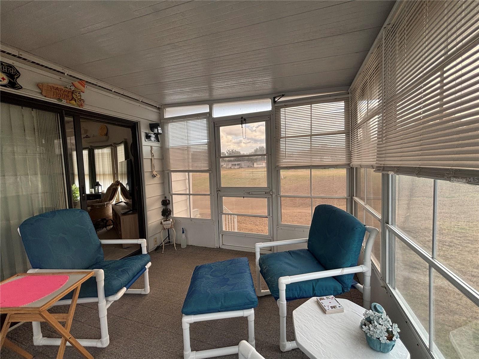 ZELLWOOD STATION - Residential