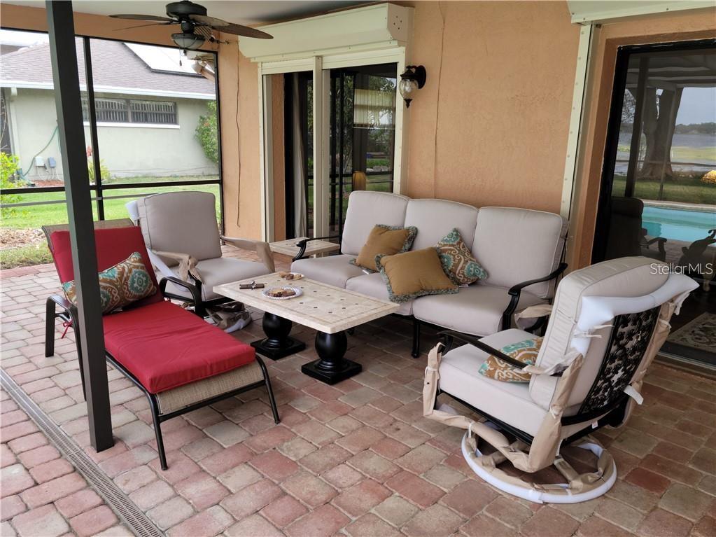 LAKESIDE ESTATES UNIT ONE - Residential Lease