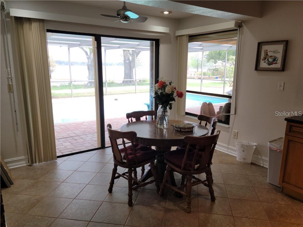 LAKESIDE ESTATES UNIT ONE - Residential Lease