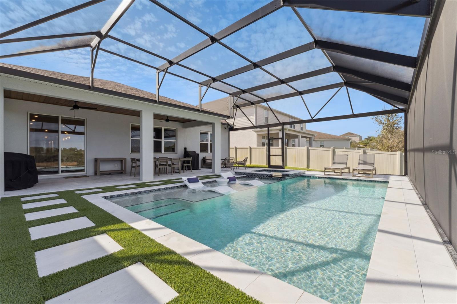 VISTA RESERVE PH 1 - Residential