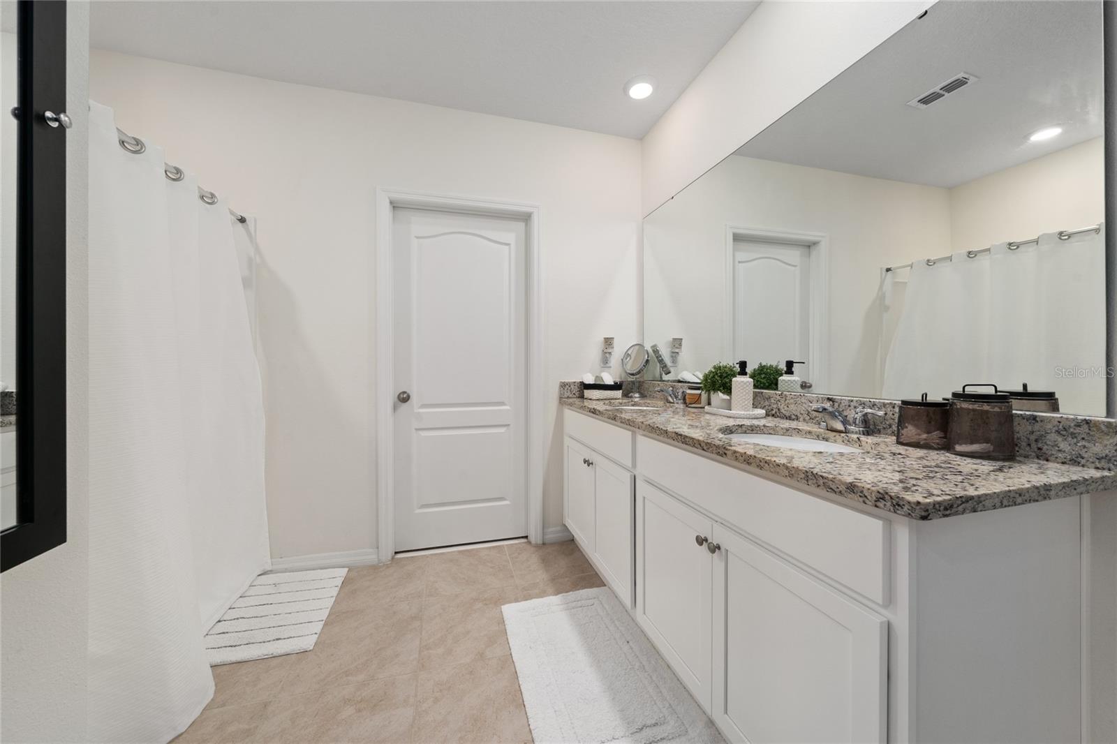 CASCADES PH 2 - Residential