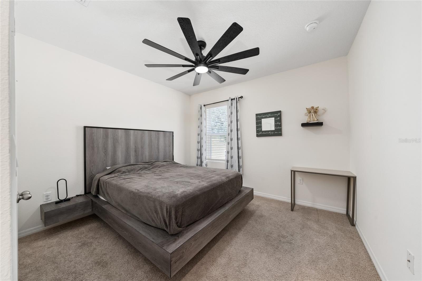 CASCADES PH 2 - Residential