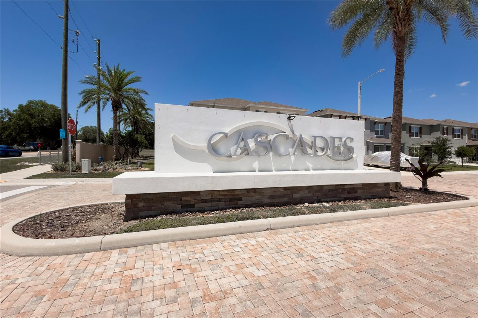 CASCADES PH 2 - Residential
