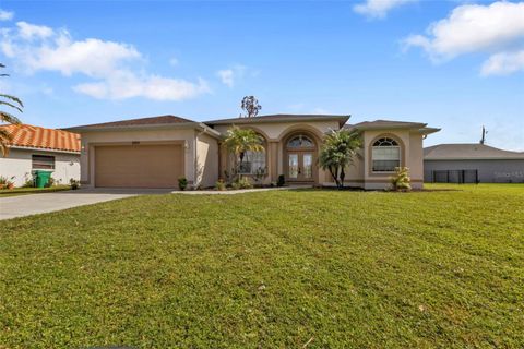 A home in PUNTA GORDA