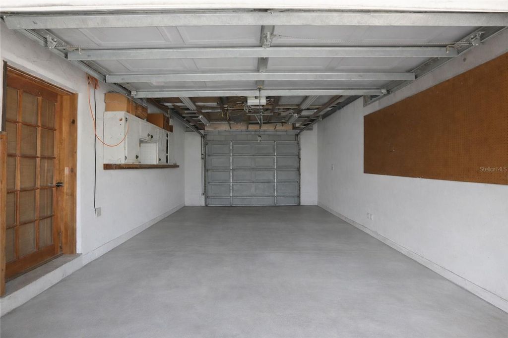 Photo of 901 Edgemoor Avenue, Sebring, FL 33870 (MLS # N6142613)