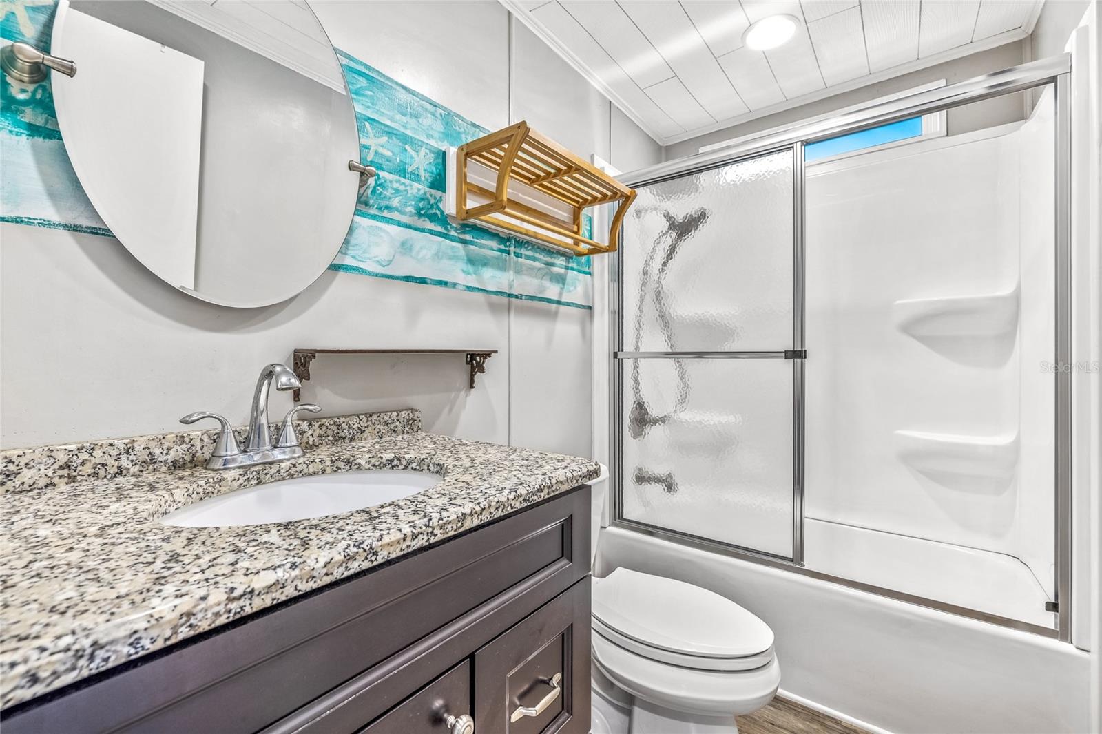 GOLDEN BAY COLONY PH 01 - Residential