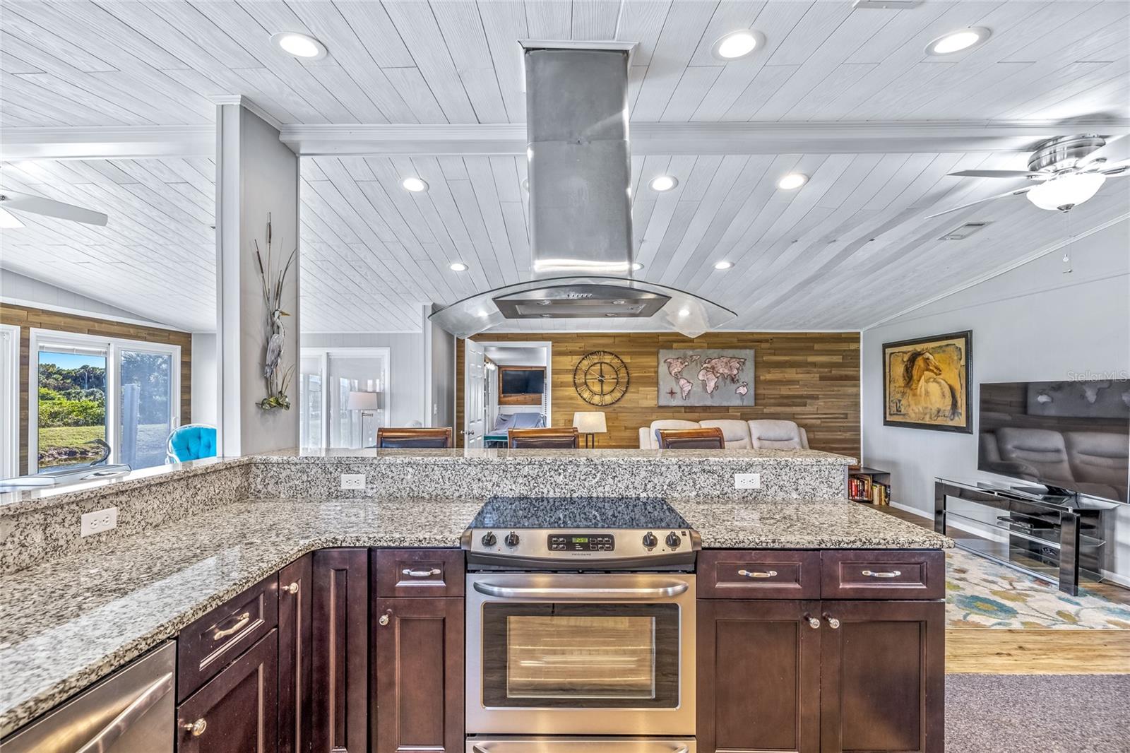 GOLDEN BAY COLONY PH 01 - Residential