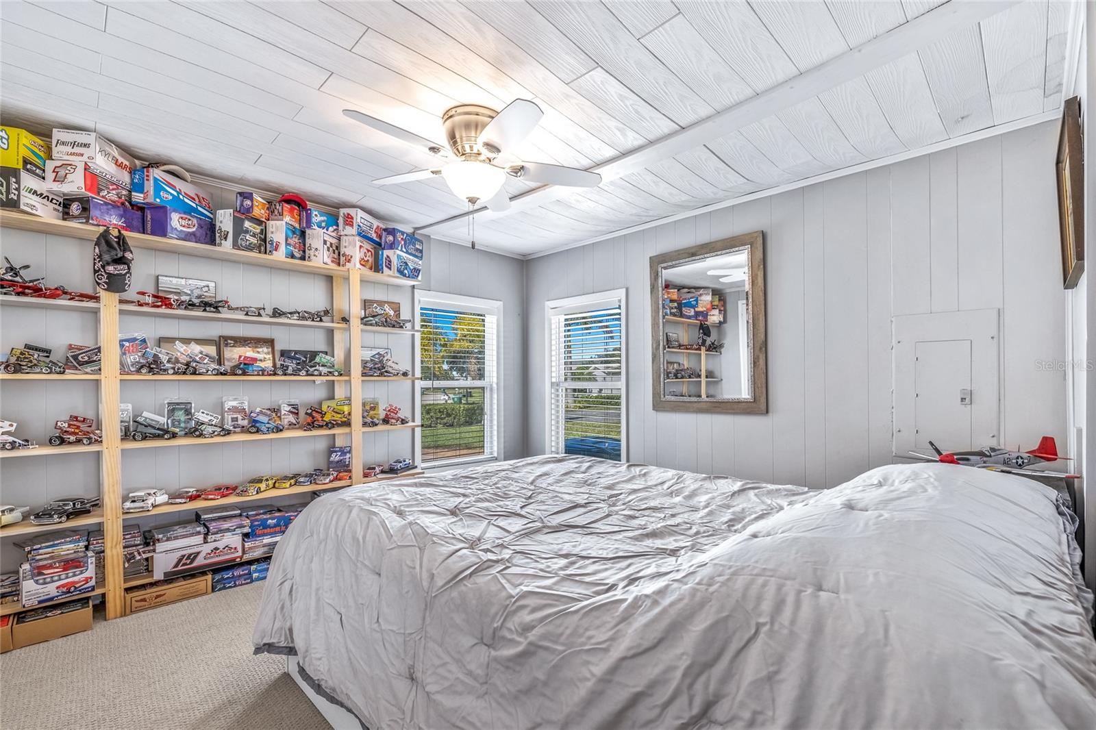 GOLDEN BAY COLONY PH 01 - Residential