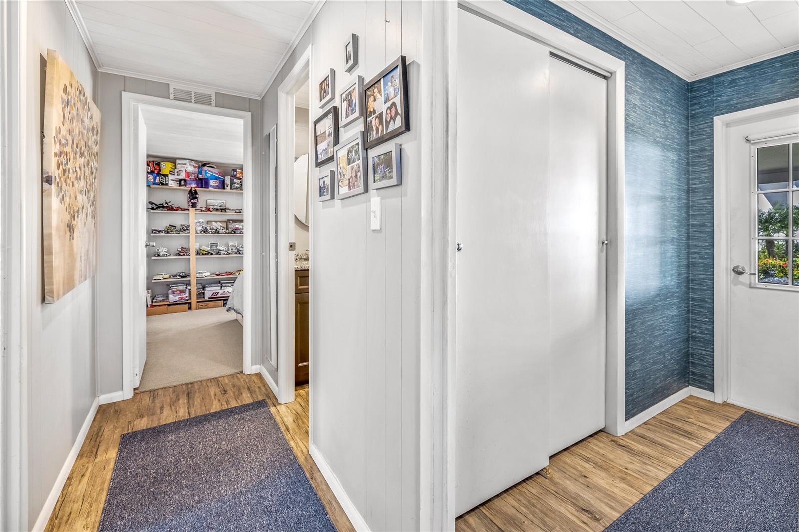 GOLDEN BAY COLONY PH 01 - Residential