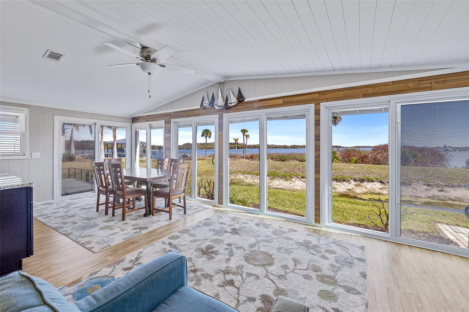 GOLDEN BAY COLONY PH 01 - Residential