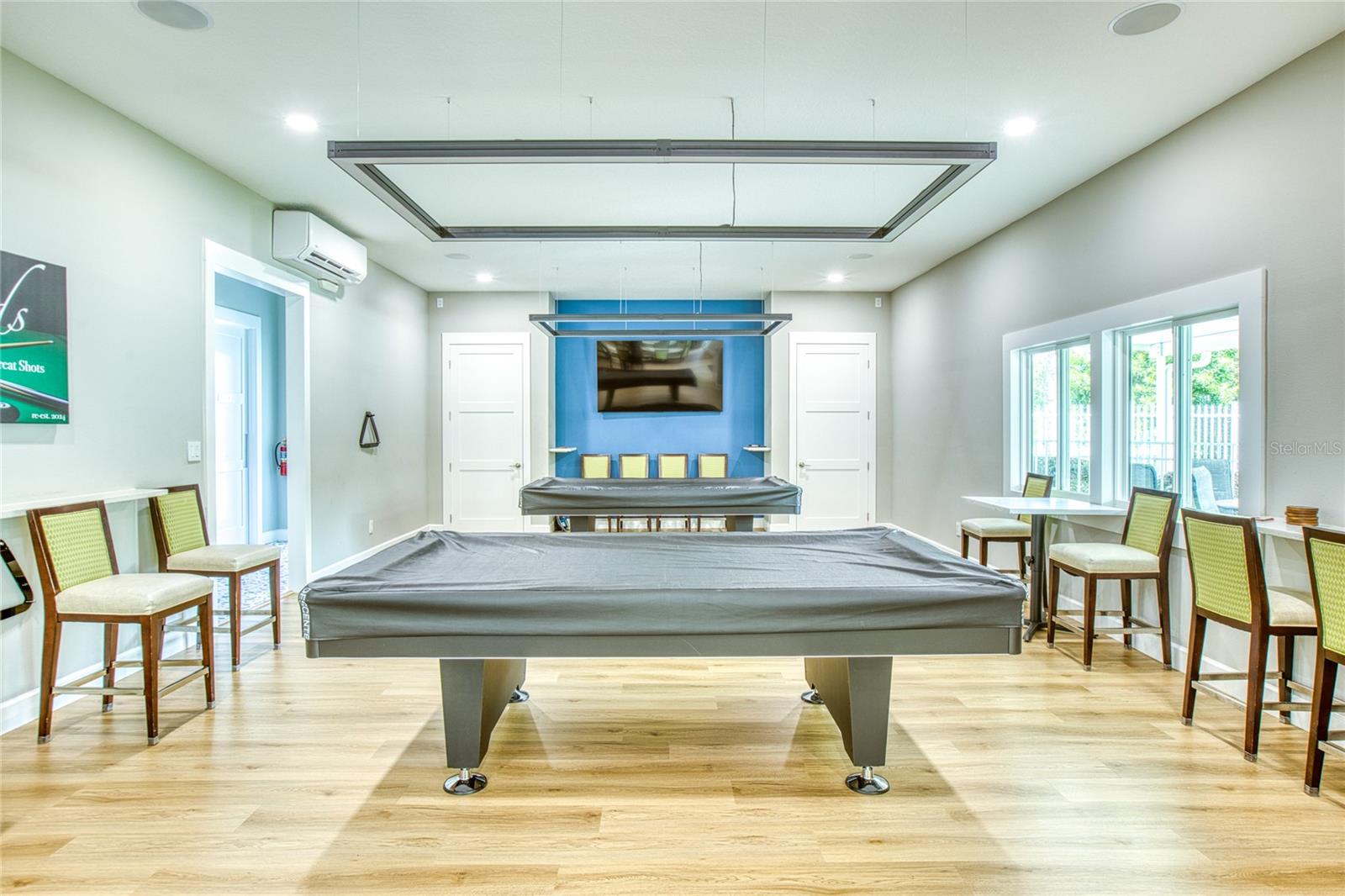 GOLDEN BAY COLONY PH 01 - Residential