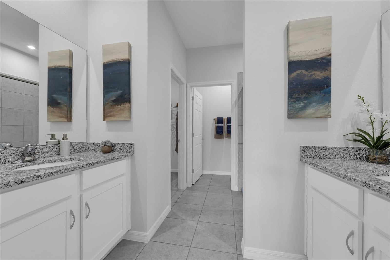 Search 4 9198 HARRIS HAWK DRIVE